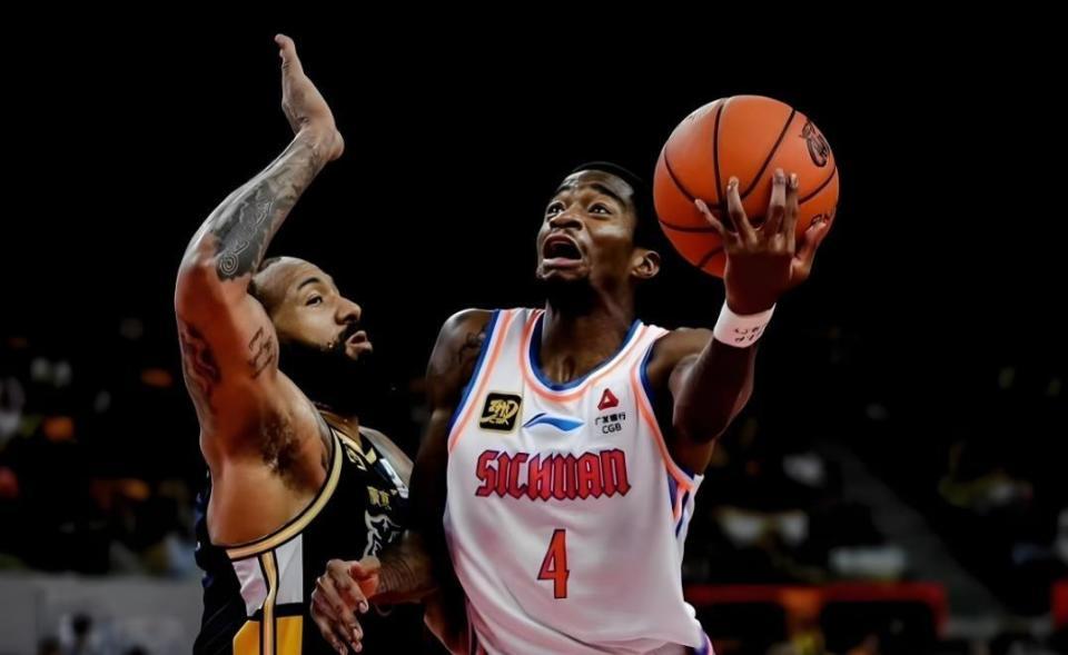 萨姆纳加盟广东队？媒体人透露最新情况 朱芳雨得再发力